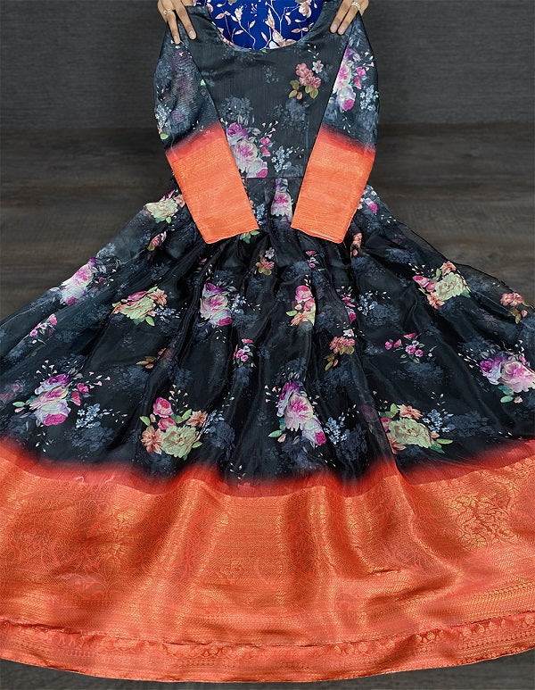 Black Colour Soft Cotton Weaving Design Gown