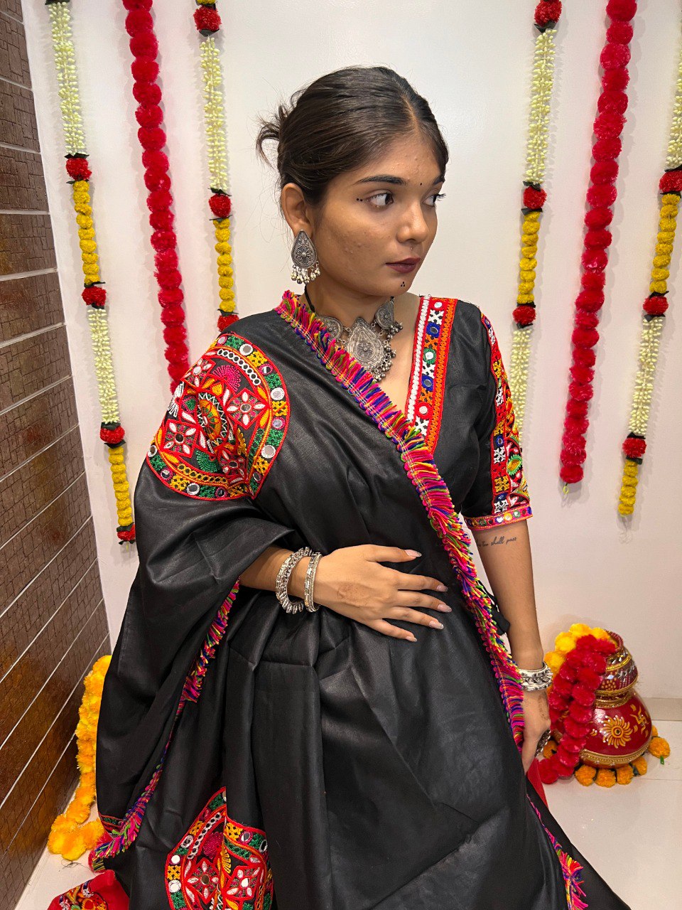 Rani Black Pure Cotton Silk Gamthi Work Butta Lace Work Navratri Lehenga Choli