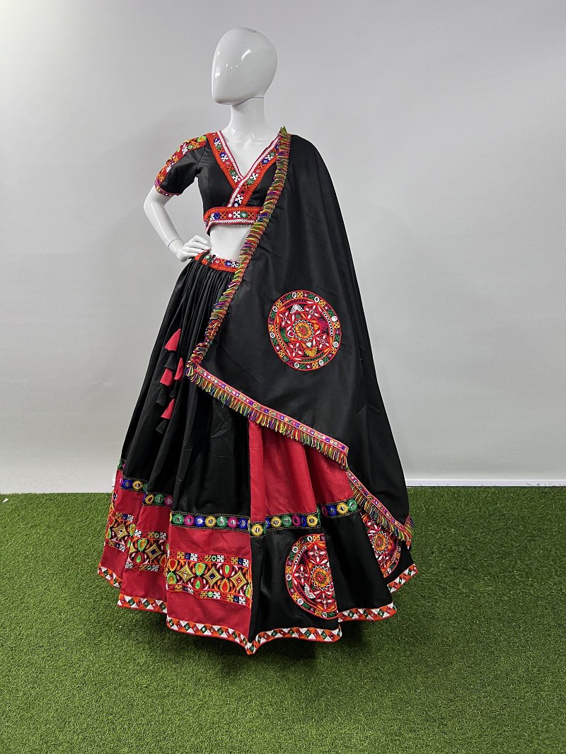 Rani Black Pure Cotton Silk Gamthi Work Butta Lace Work Navratri Lehenga Choli