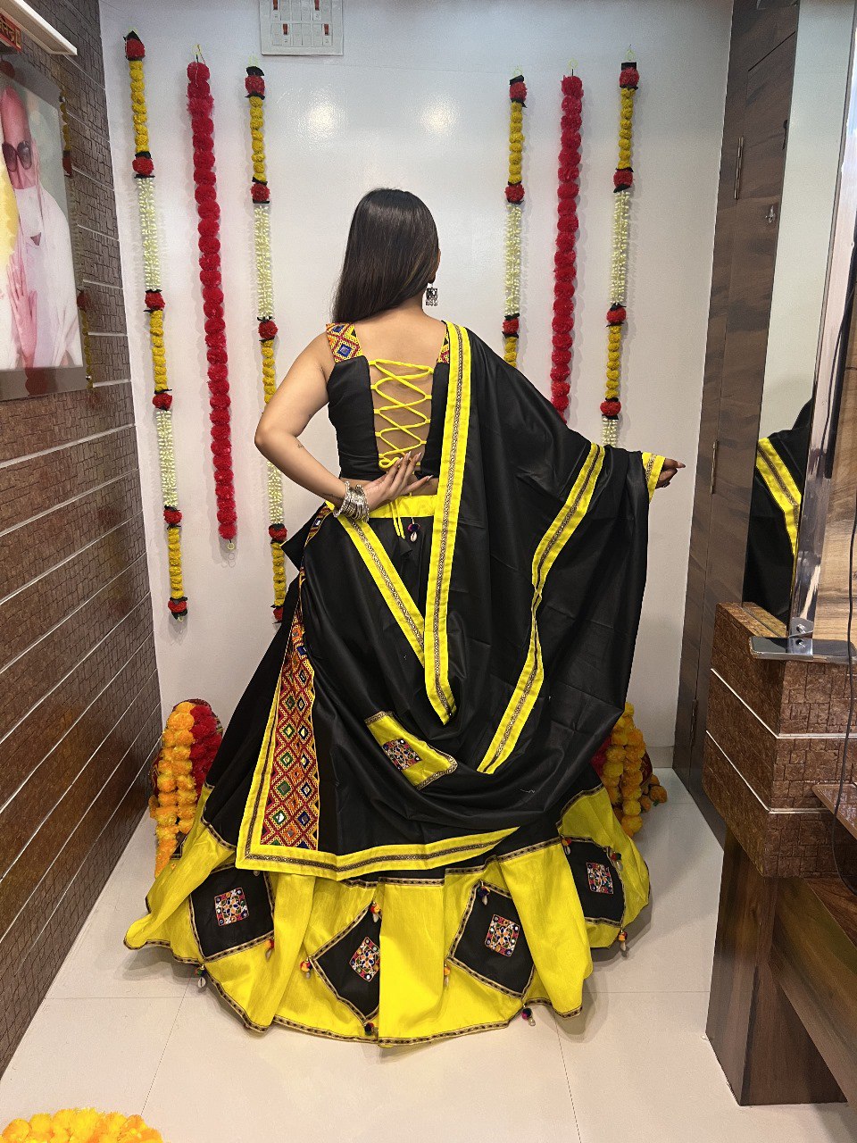 Yellow Cotton Silk Gamthi Work Butta Lace Work Navratri Lehenga Choli