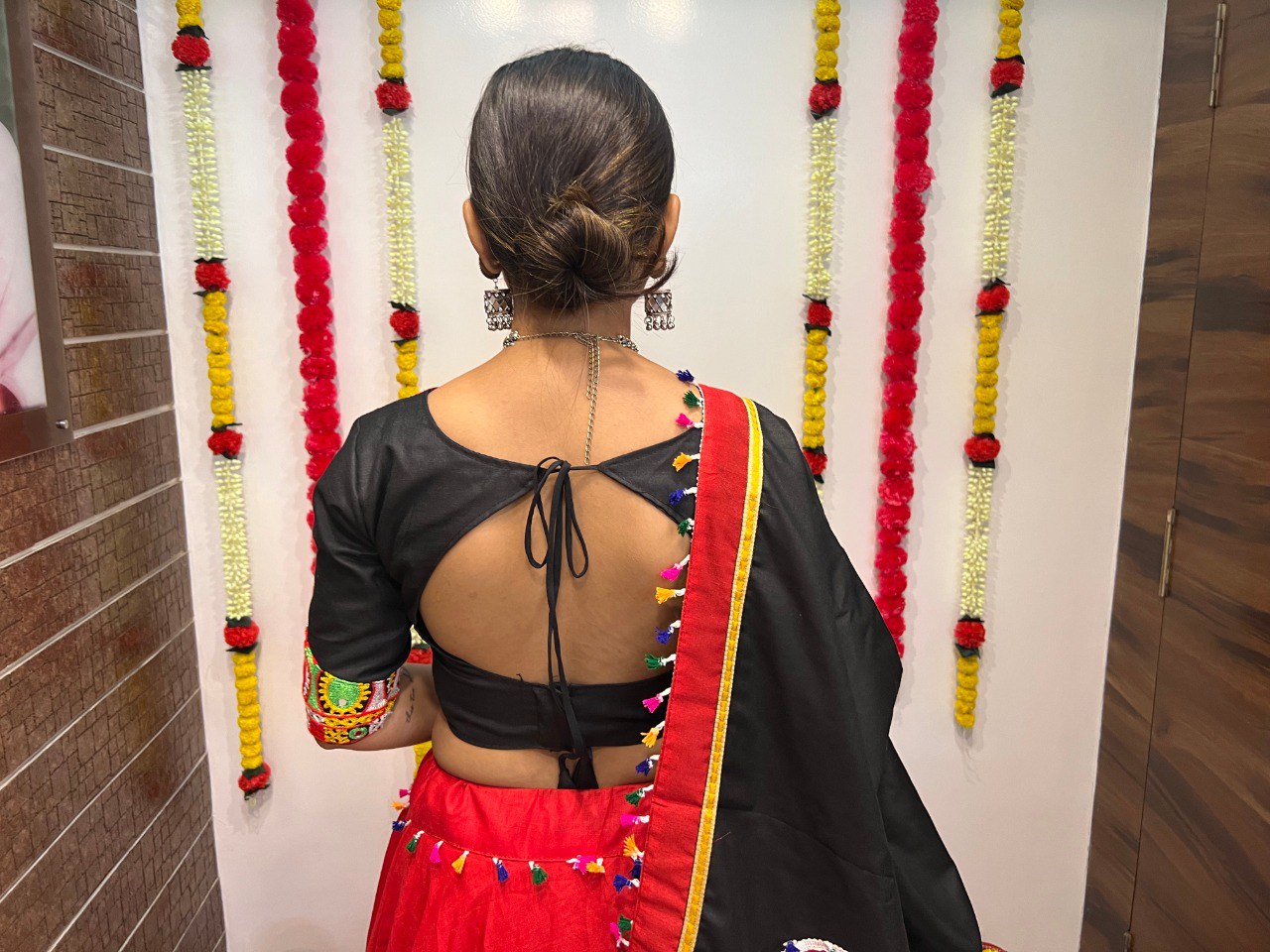 Red Cotton Silk Gamthi Work Butta Lace Work Navratri Lehenga Choli