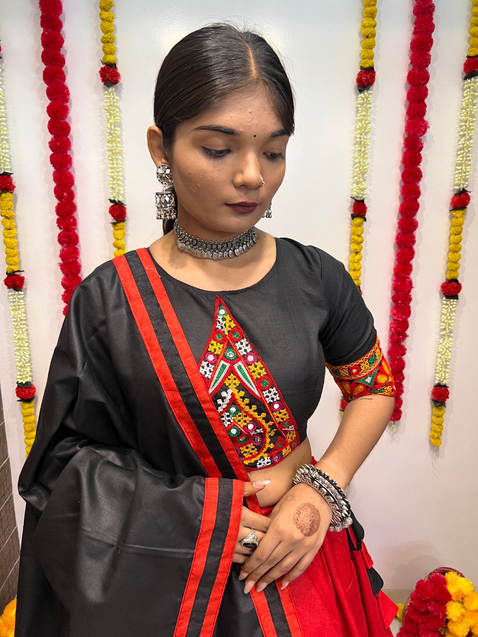 Red Black Cotton Silk Gamthi Work Butta Lace Work Navratri Lehenga Choli