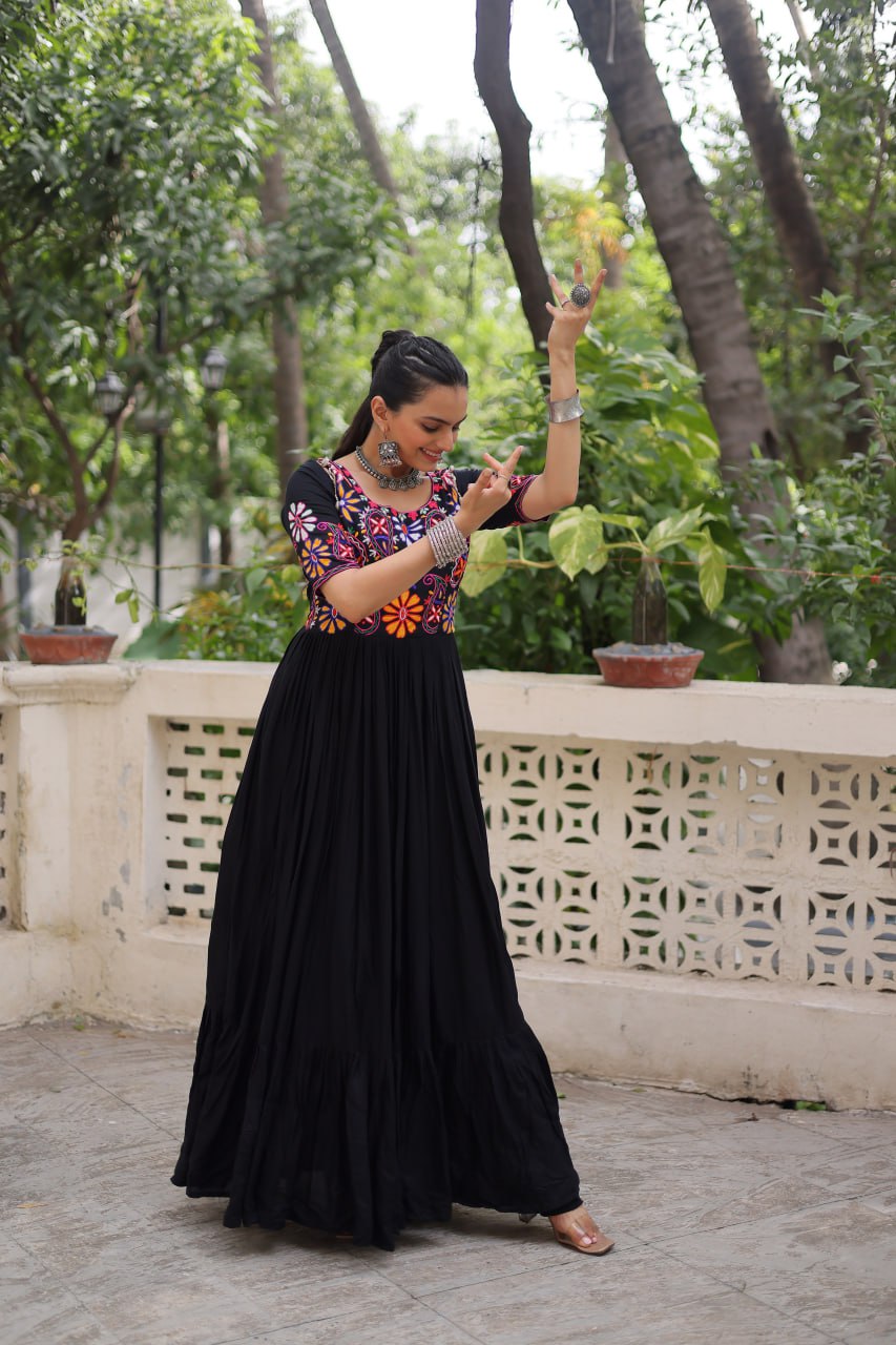 Black Reyon Kutchi Gamthi Embroidered Thread Work Navratri Gown