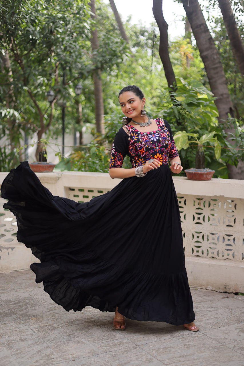 Black Reyon Kutchi Gamthi Embroidered Thread Work Navratri Gown