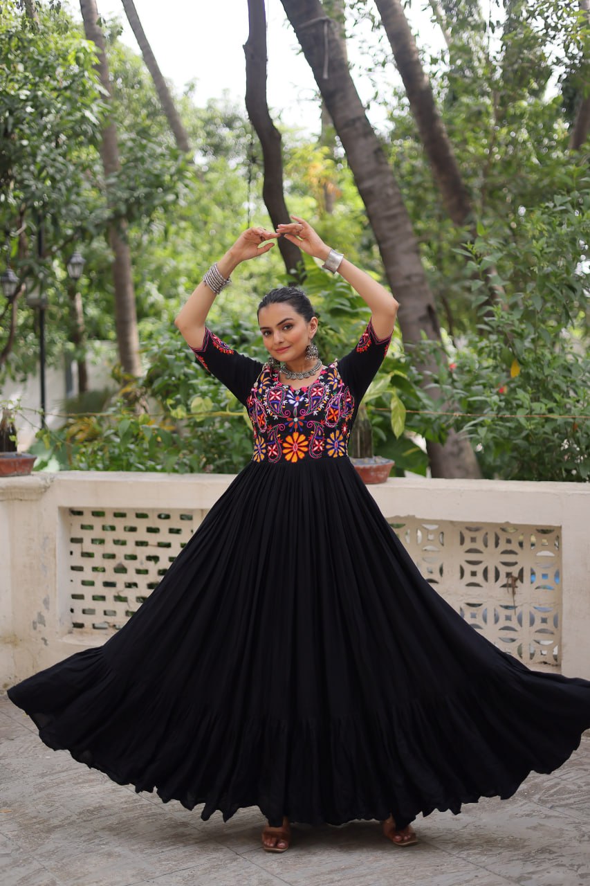 Black Reyon Kutchi Gamthi Embroidered Thread Work Navratri Gown