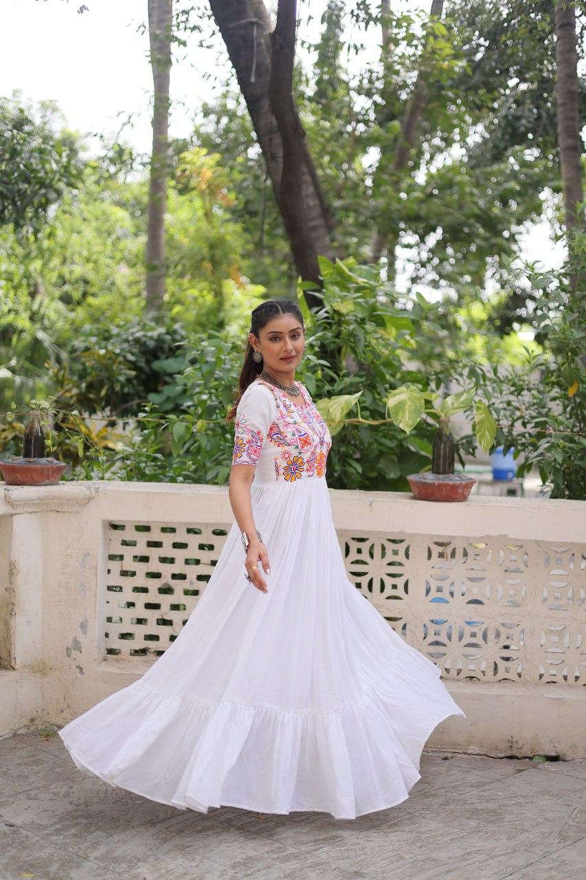 White Reyon Kutchi Gamthi Embroidered Thread Work Navratri Gown
