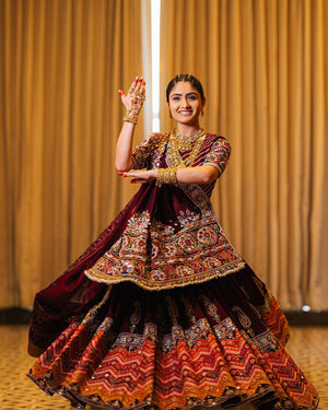 Heavy muslin cotton chaniya choli with paisley mirror work
