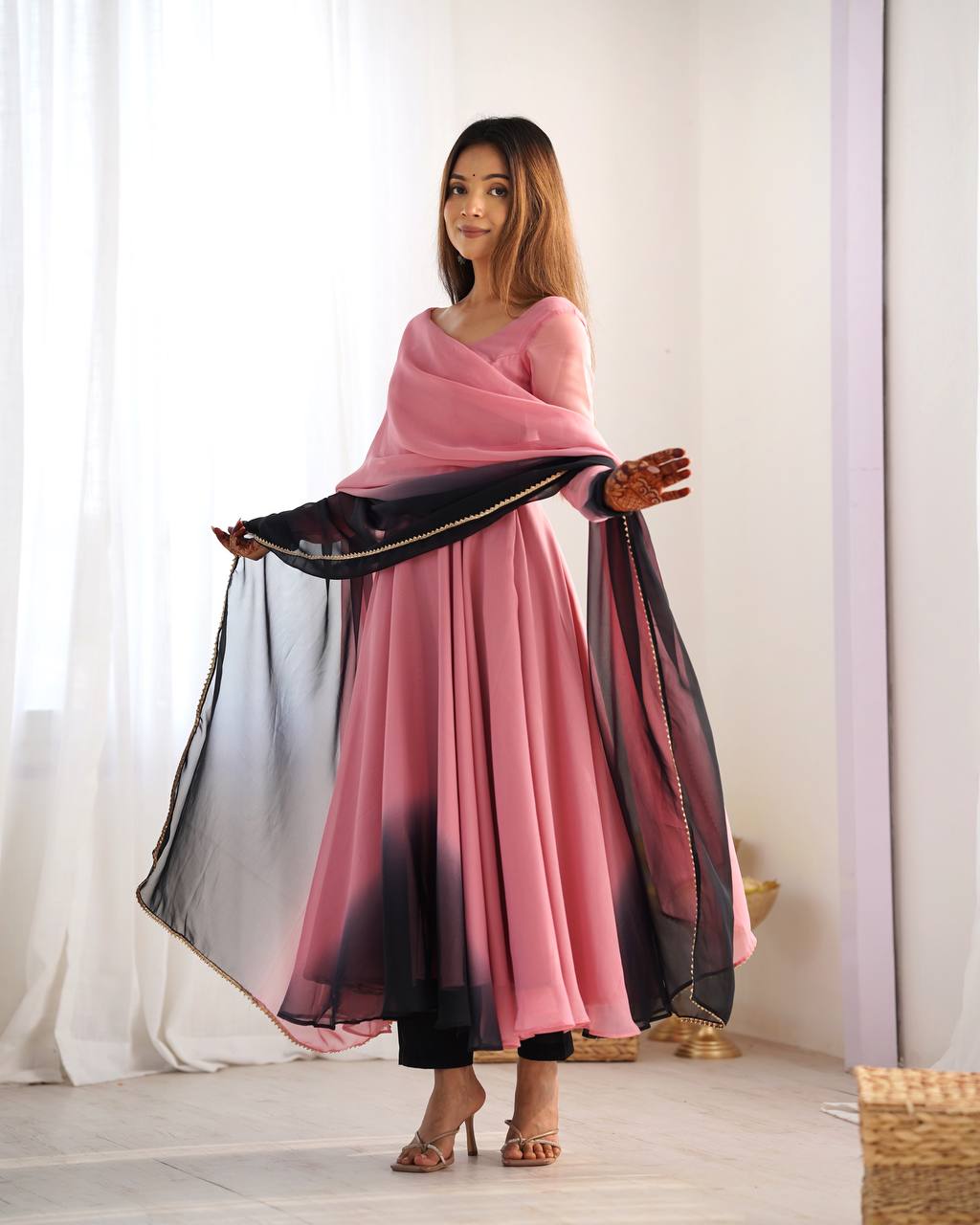 Onion Pink Pure Soft Fox Georgette Colourfull Padding Anarkali Salwar Suit