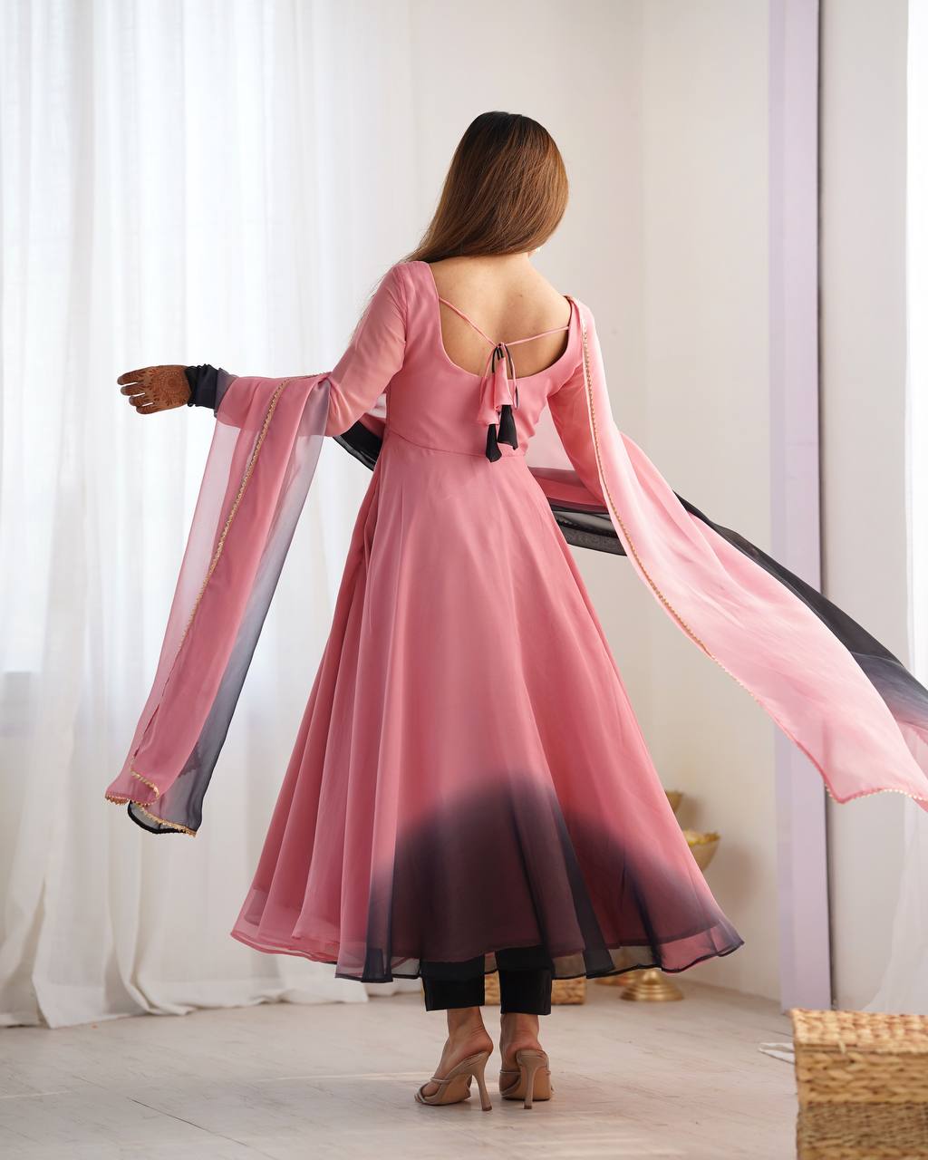 Onion Pink Pure Soft Fox Georgette Colourfull Padding Anarkali Salwar Suit
