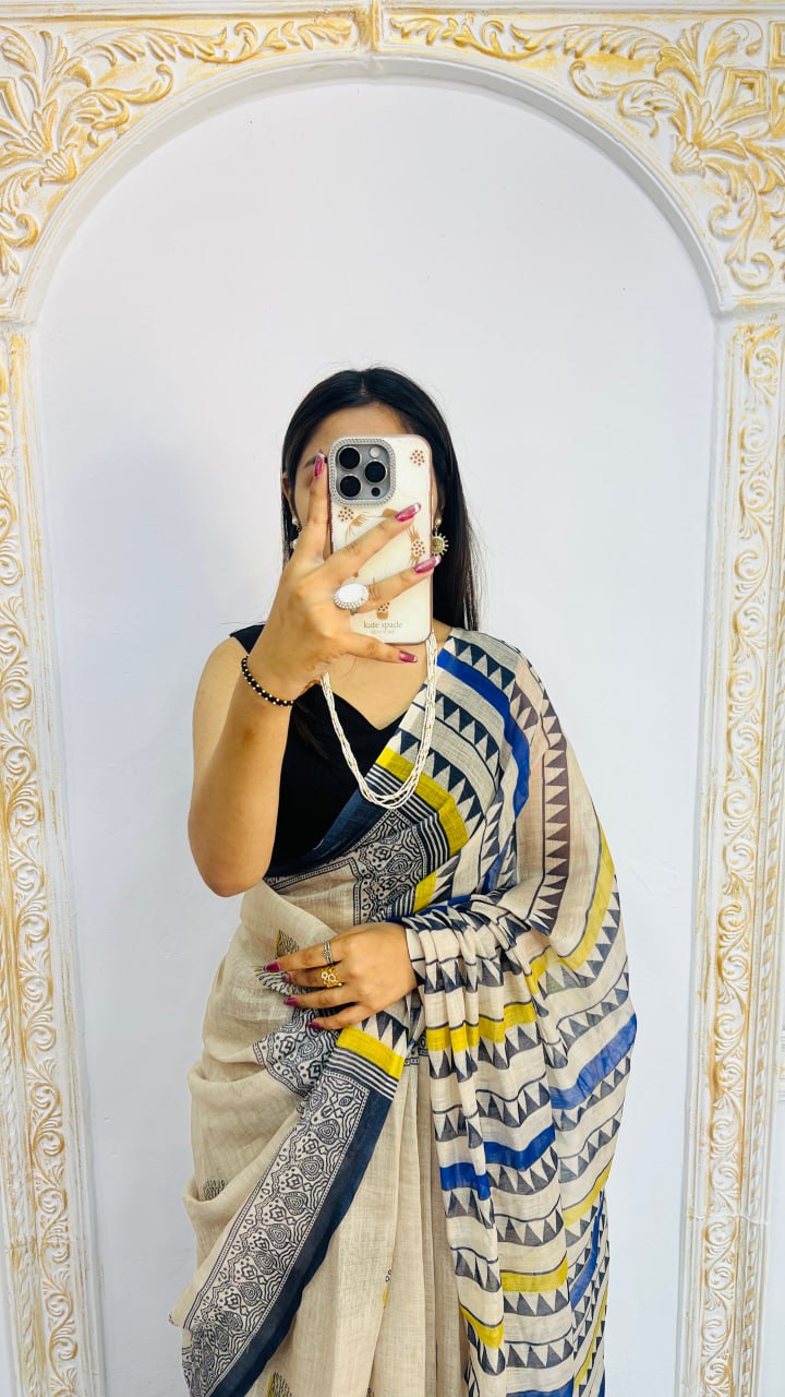Off White Premium Lilan Cotton Multicolor Geometric Pallu Saree