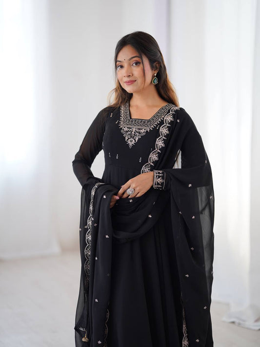 Black Pure Soft Fox Georgette Fabric Fully Flair Anarkali Salwar Suit