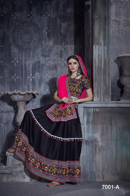 Pink Rajwadi Gamthi Lace With Mirror Work Navratri Lehenga Choli