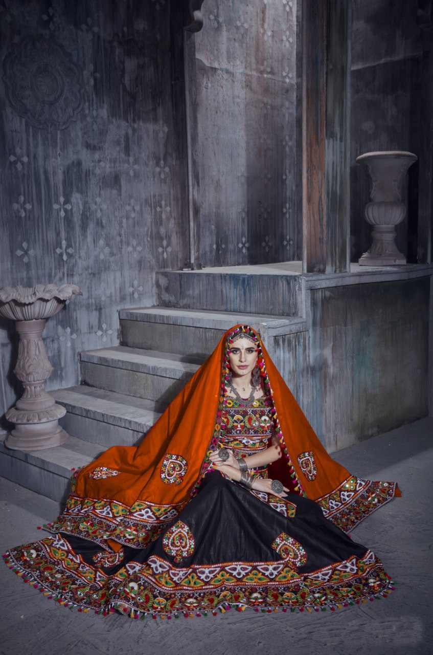 Orange Rajwadi Gamthi Lace With Mirror Work Navratri Lehenga Choli