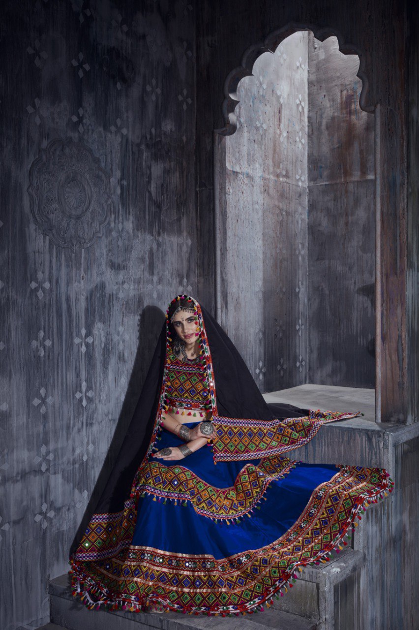 Blue Gamthi Lace With Mirror Work Navratri Lehenga Choli