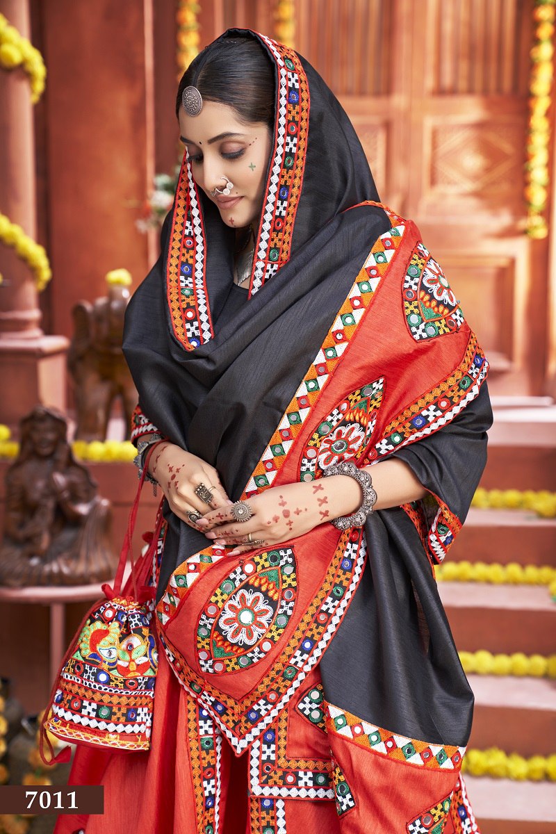 Black Rajwadi Gamthi Butta Lace Mirror Hand Work Navratri Lehenga Choli