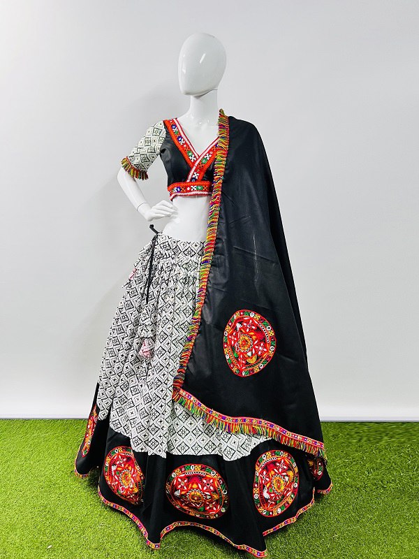 Rajwadi Printed Pure Cotton Silk Patola Print With Gamthi Lace Work Navratri Lehenga Choli