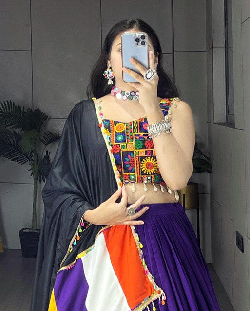 Purple Pure Rayon Cotton Navratri Lehenga – Real Mirror Work with Traditional Gamthi Design Patta Border
