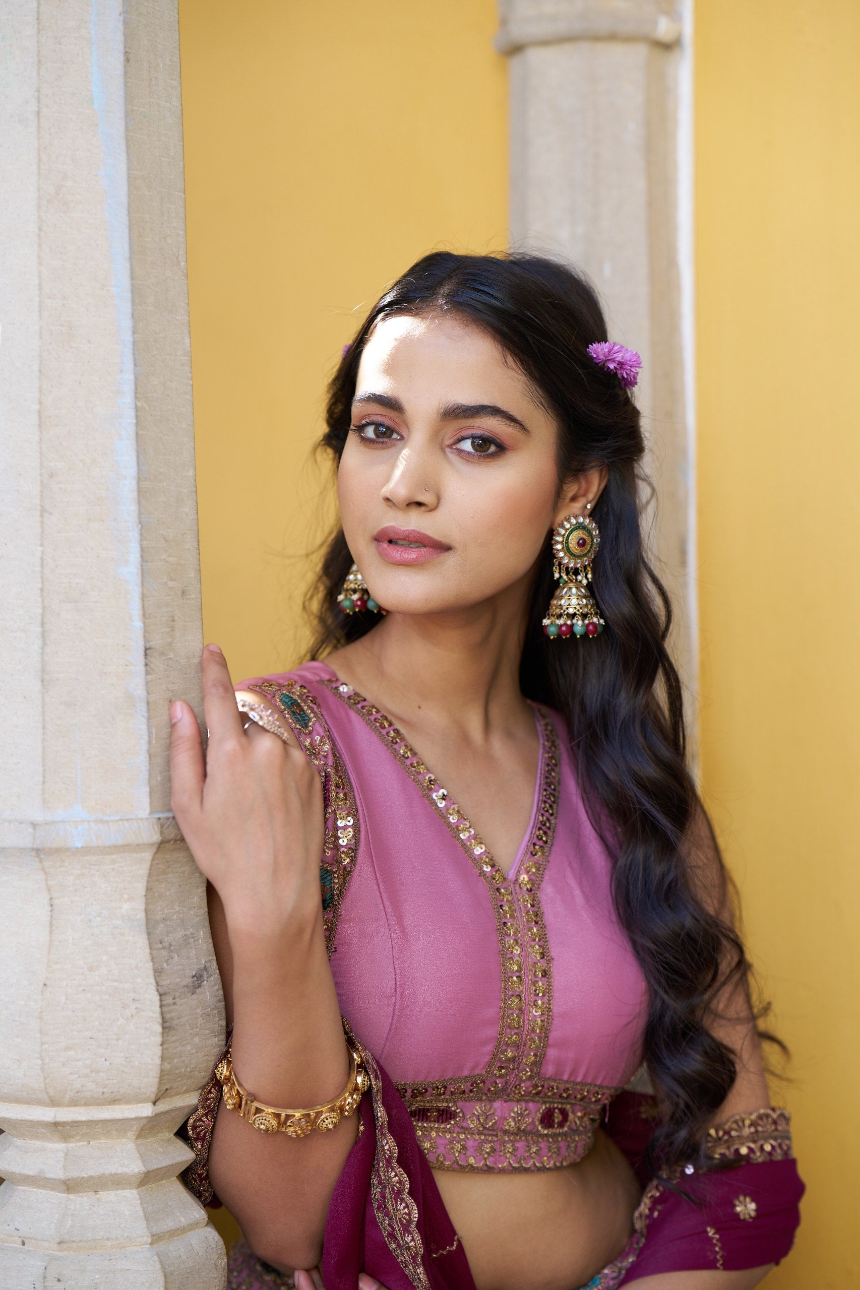 Dusty Pink Star Georgette Lehenga Choli – Zari, Resham & Mirror Embroidery Work
