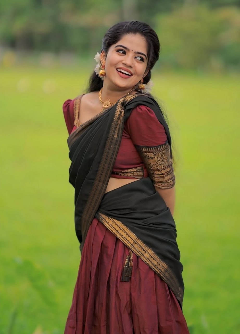 South Indian langa voni in wine Kanchi cotton with navy dupatta