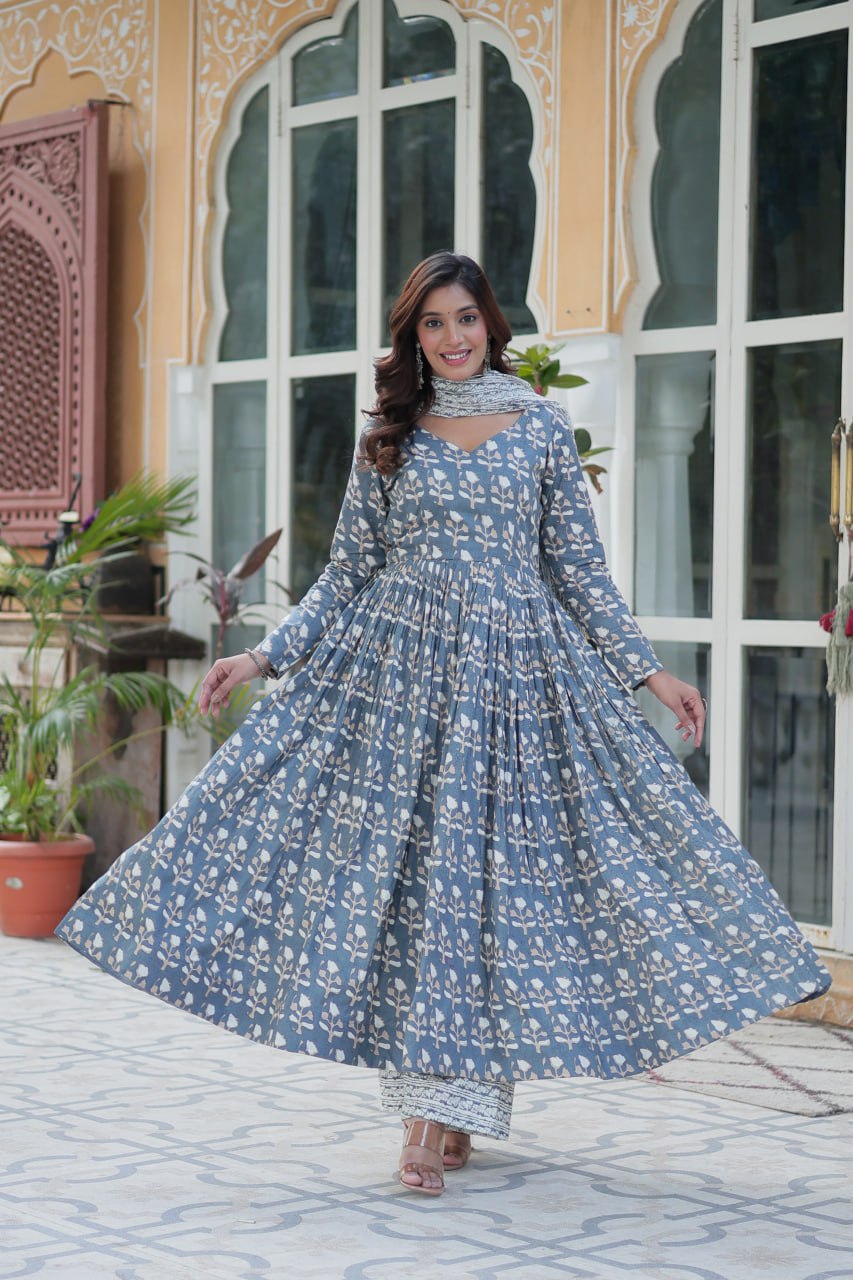 Grey Pure Cotton Readymade Kurti With Pant Dupatta Set