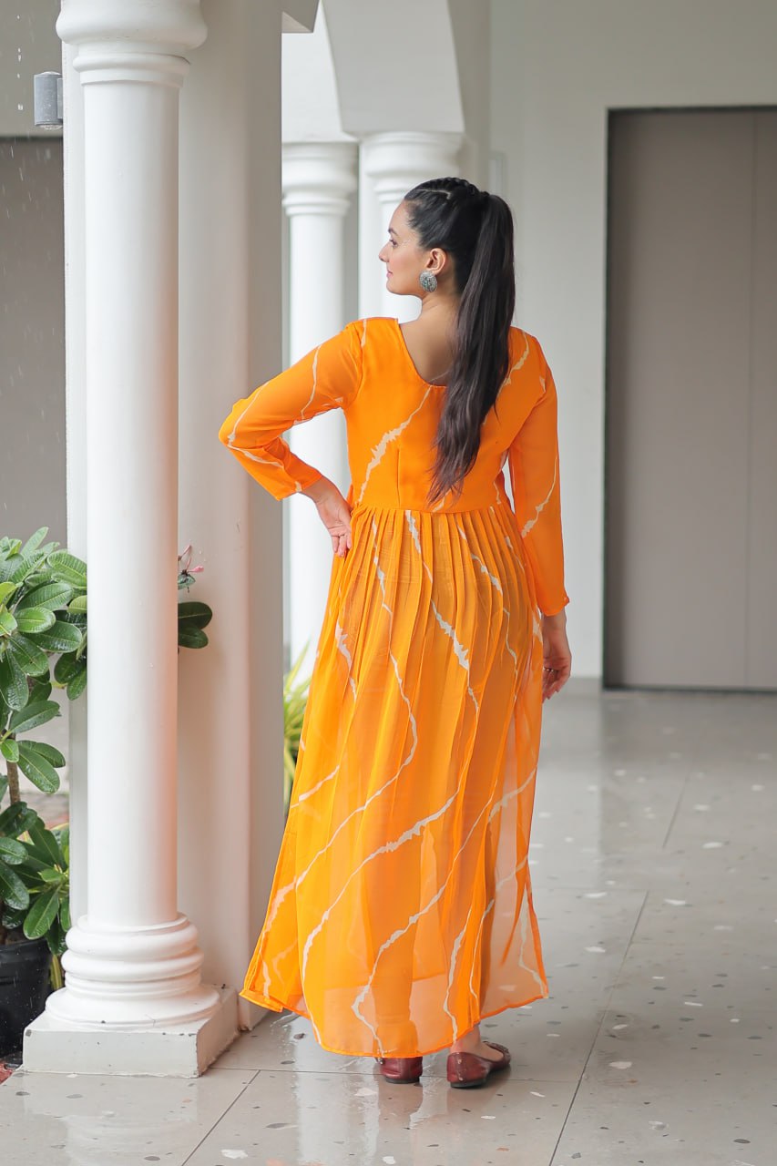 Yellow Leheriya Print Work With Kutchi Patchework Navratri Kurti