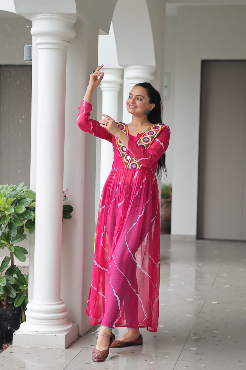 Pink Leheriya Print Work With Kutchi Patchework Navratri Kurti