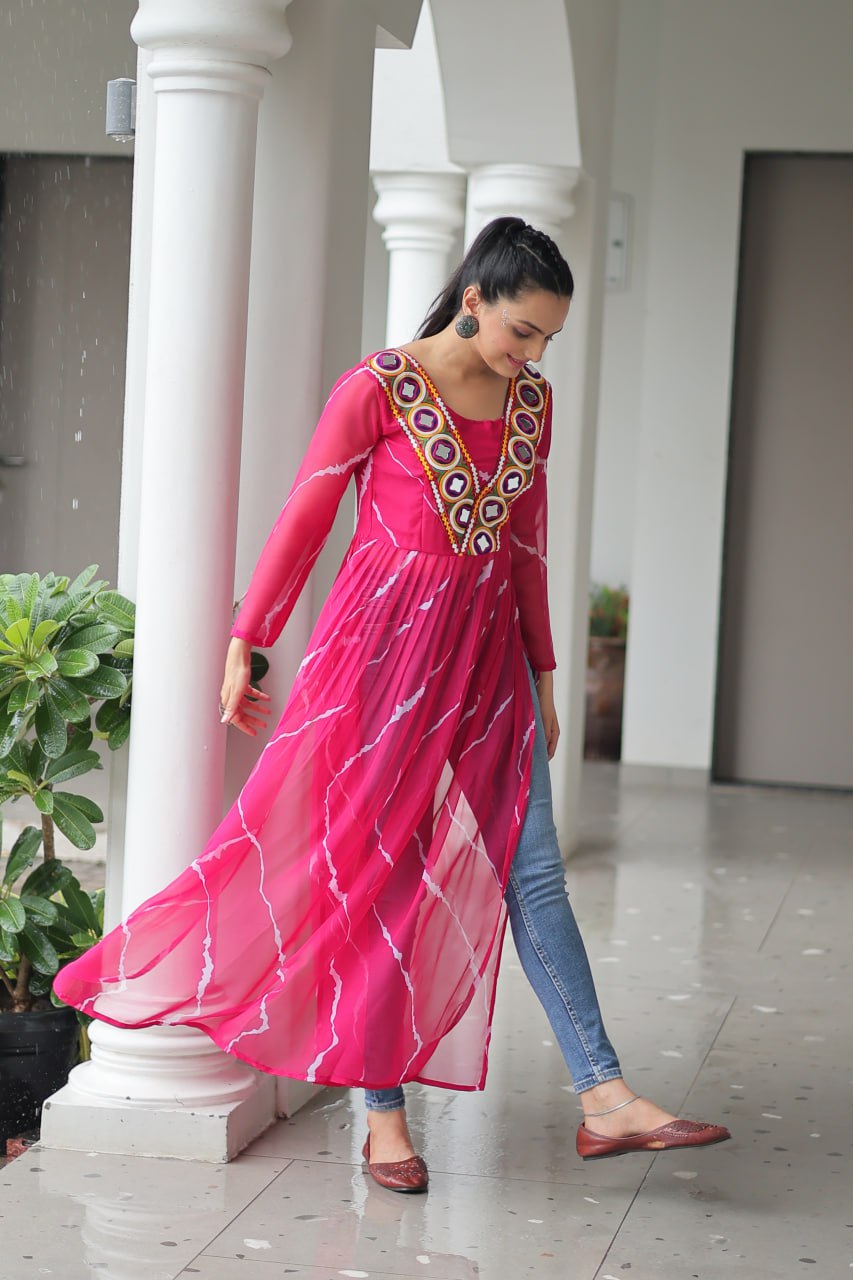 Pink Leheriya Print Work With Kutchi Patchework Navratri Kurti