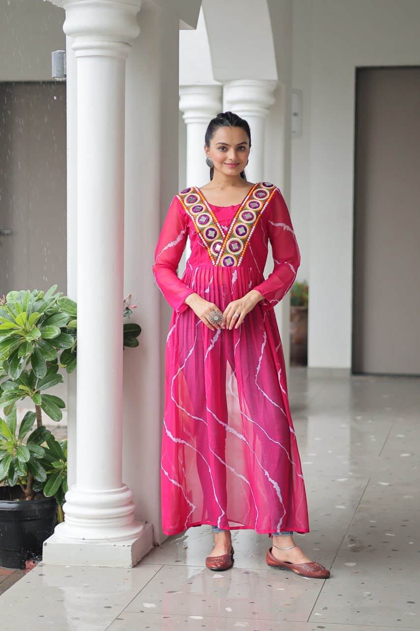 Pink Leheriya Print Work With Kutchi Patchework Navratri Kurti