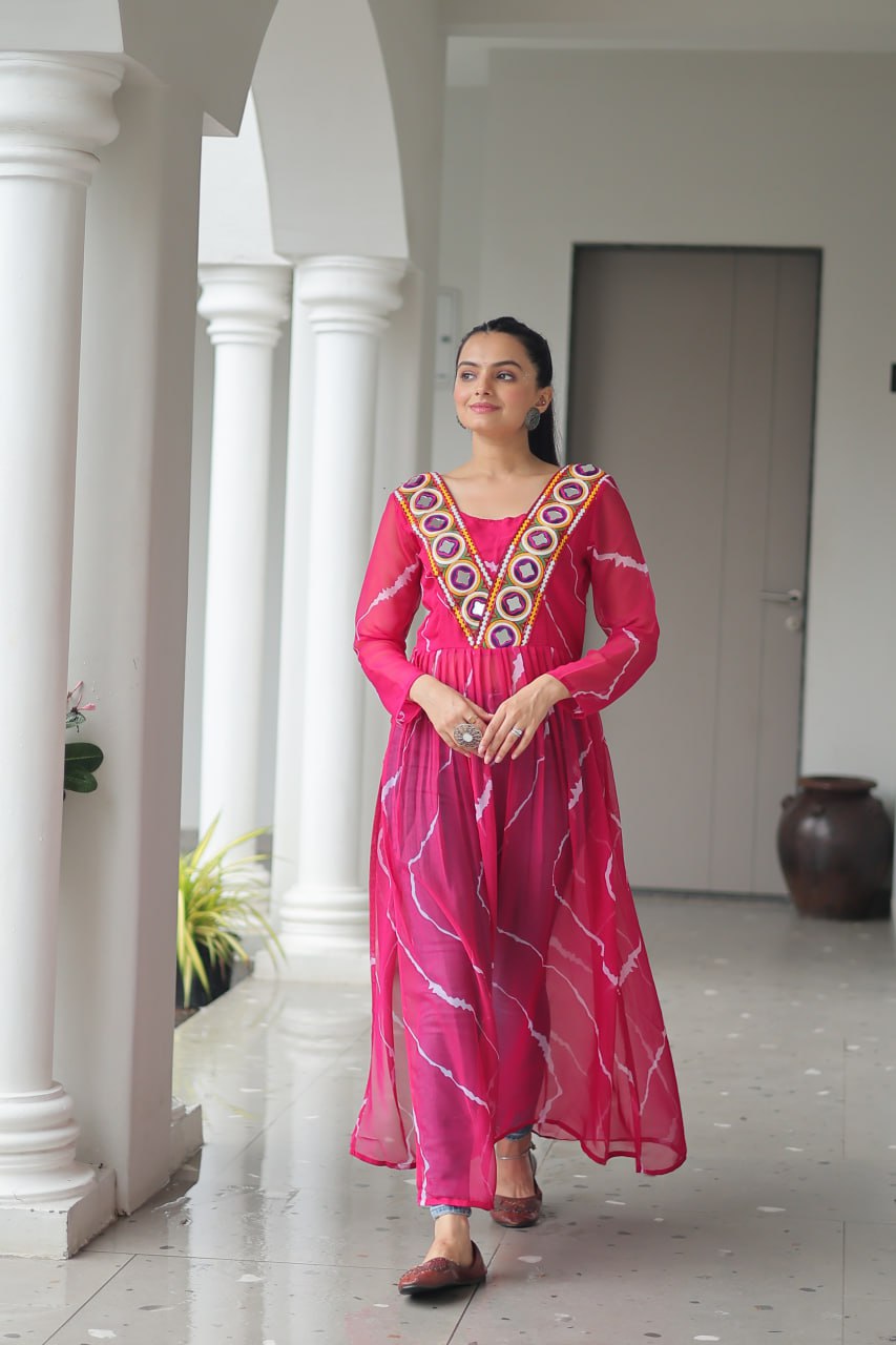 Pink Leheriya Print Work With Kutchi Patchework Navratri Kurti