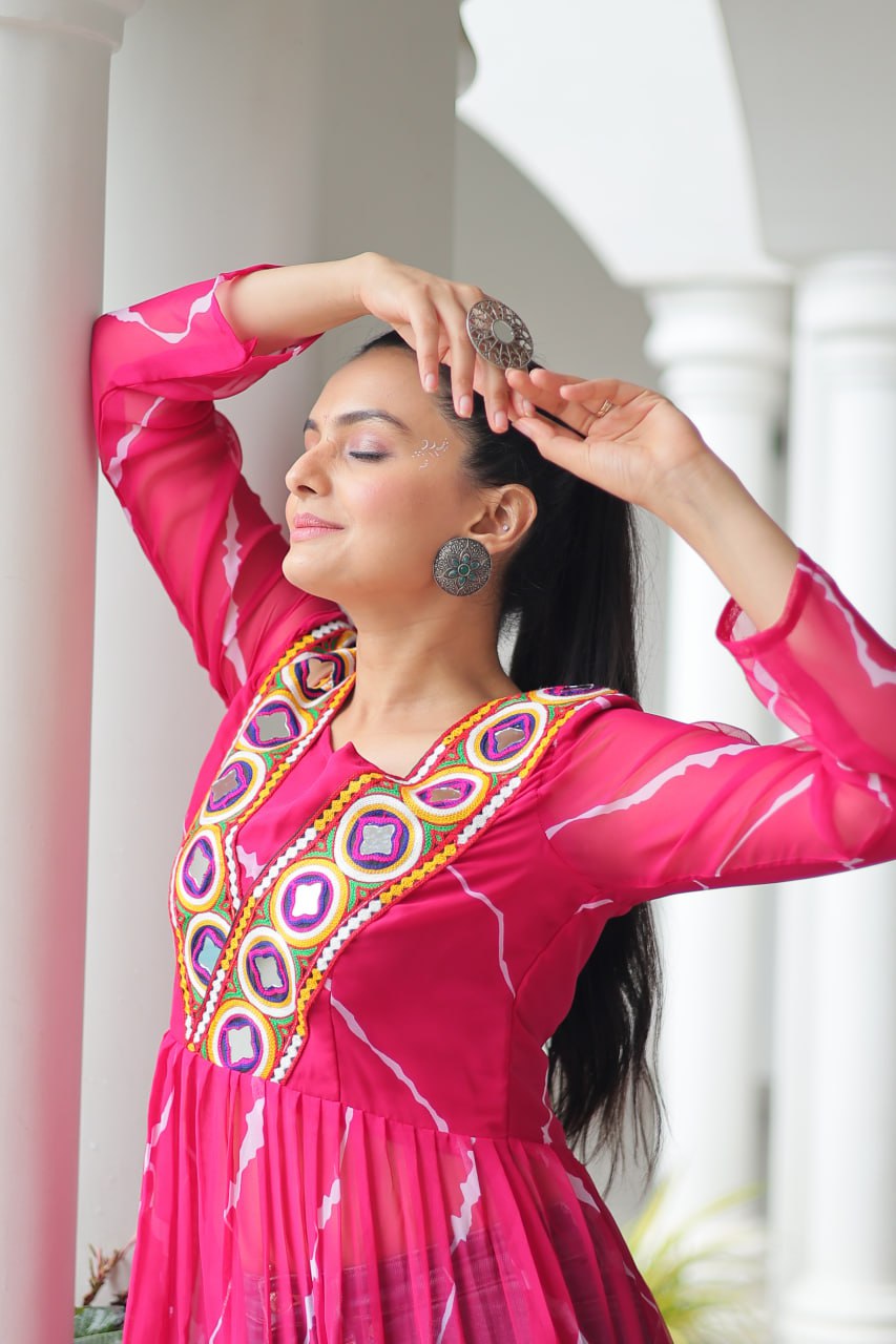 Pink Leheriya Print Work With Kutchi Patchework Navratri Kurti