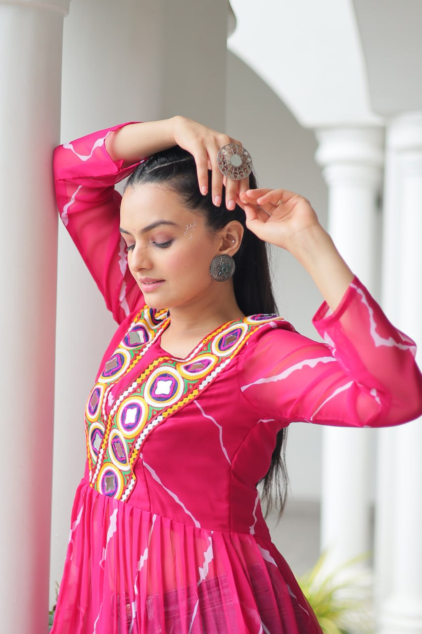 Pink Leheriya Print Work With Kutchi Patchework Navratri Kurti