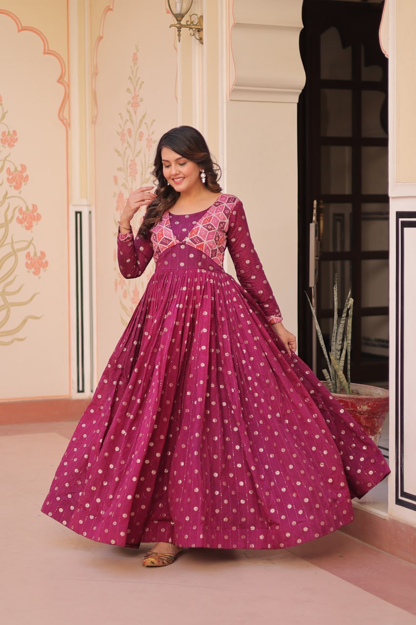 Wine Staple Jequard Weaving Work Gown