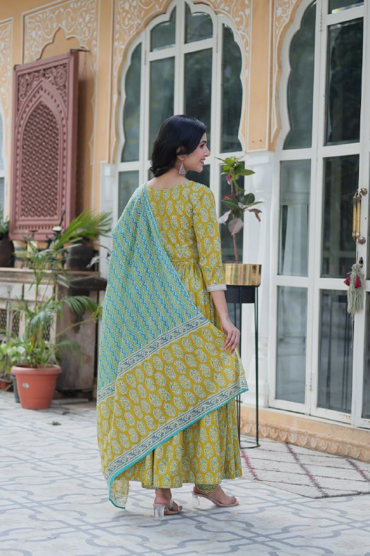Green Pure Cotton Readymade Kurti With Pant Dupatta Set