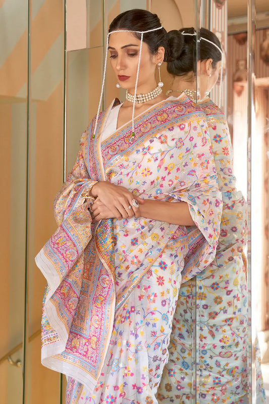 Latest White Colour Soft Handloom Weaving Silk Saree With Blouse