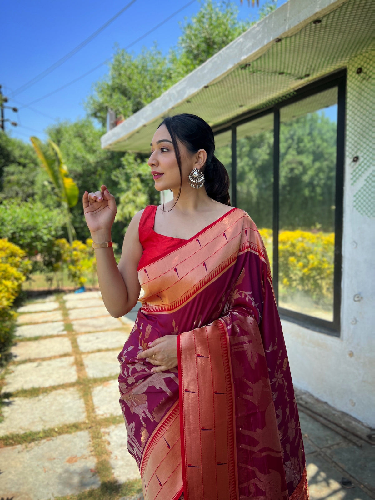 Wine Purple & Peach-Red Animal Motifs Woven Design Silk Saree With Woven Border