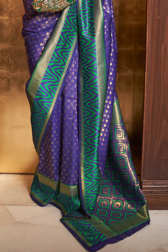Stylish Purple Colour Handloom Zari Weaving Saree