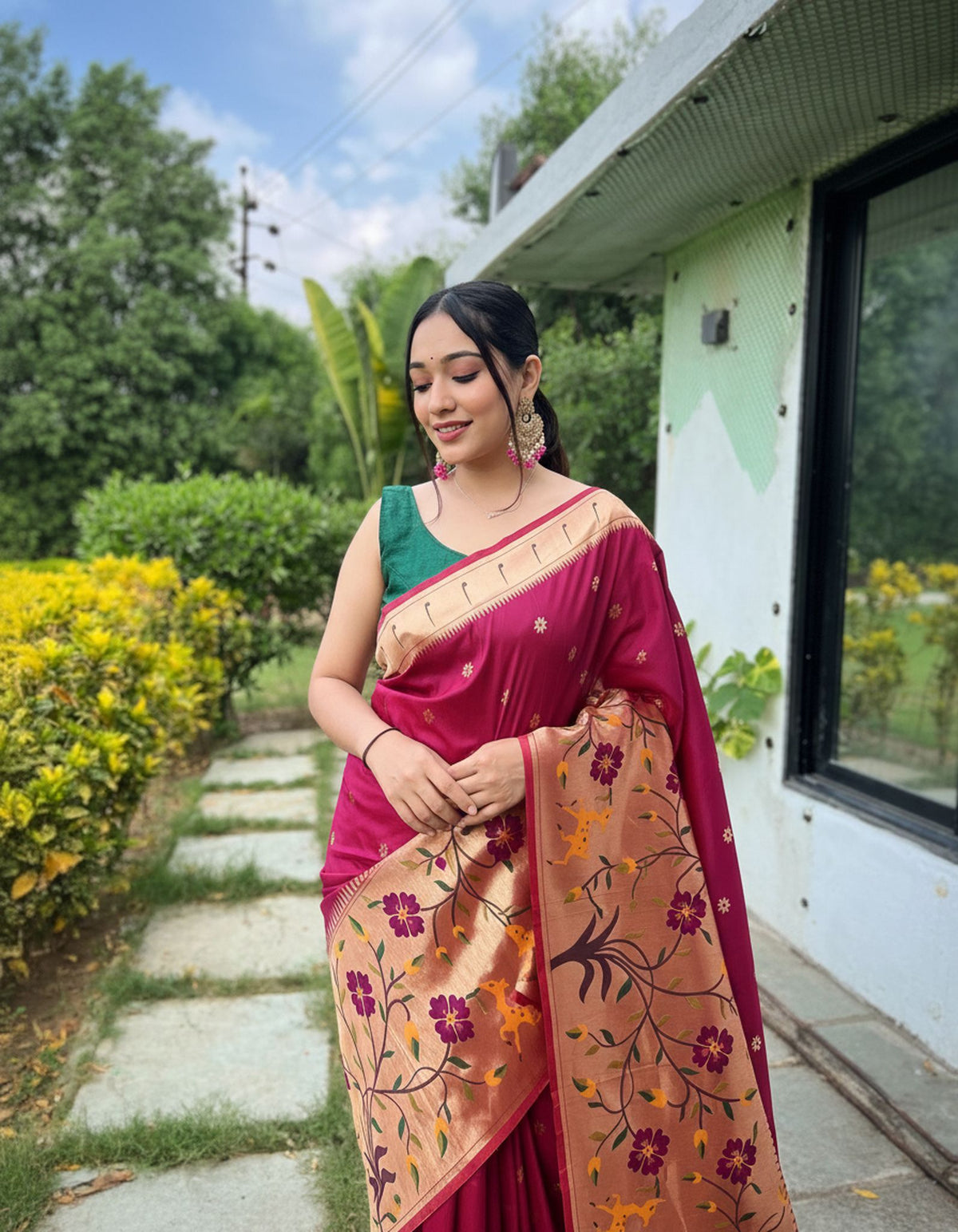 Magenta Maroon Pure Paithani Silk Saree With Woven Floral Pallu & Zari Border