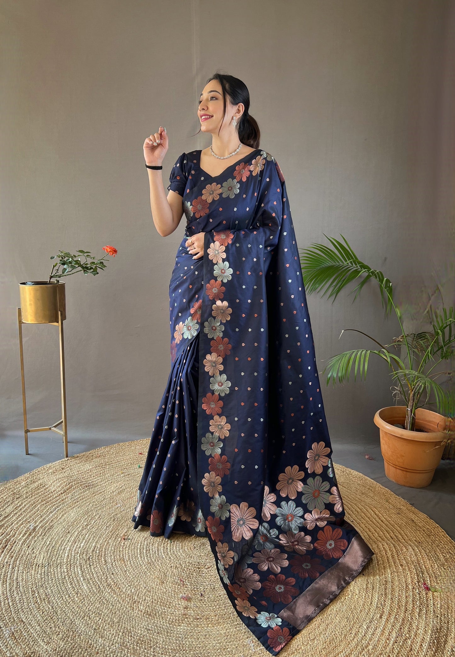 Navy Blue Pure Soft Silk Weaving Jacquard Jari Ethnic Saree