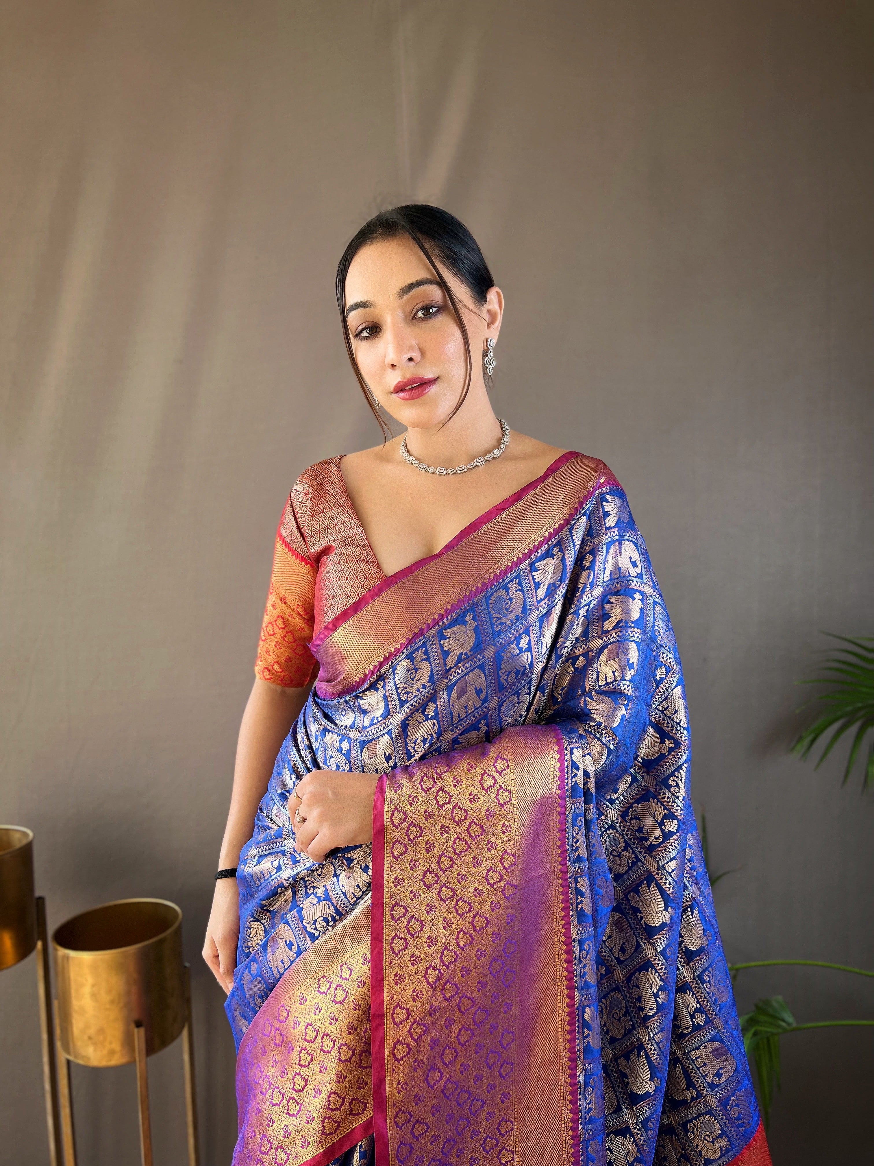 Royal Blue Pattu Silk Contrast Weaving Pallu And Border Saree