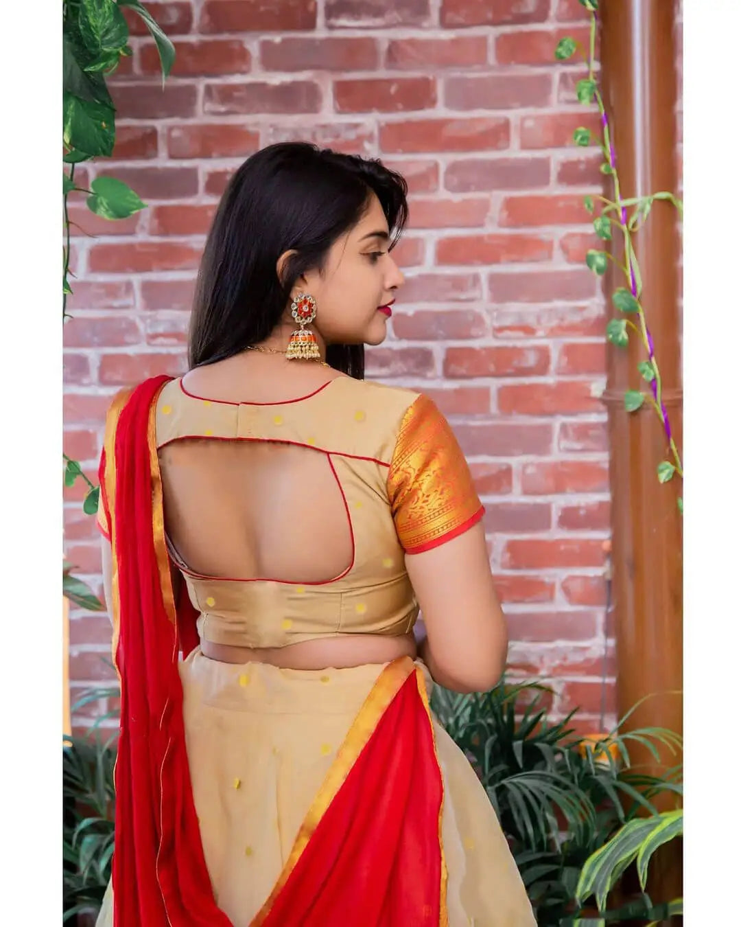 Skin Colored Chanderi Butti Choli With Jacquard Border And Georgette Dupatta
