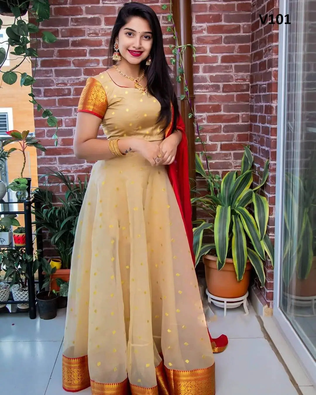 Skin Colored Chanderi Butti Choli With Jacquard Border And Georgette Dupatta