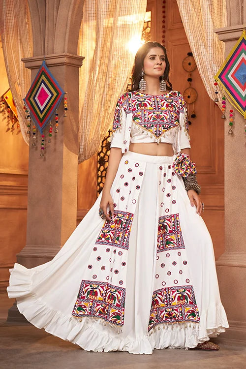White Beautiful Embroidered Designer Koti Style Chaniya Choli For Navratri