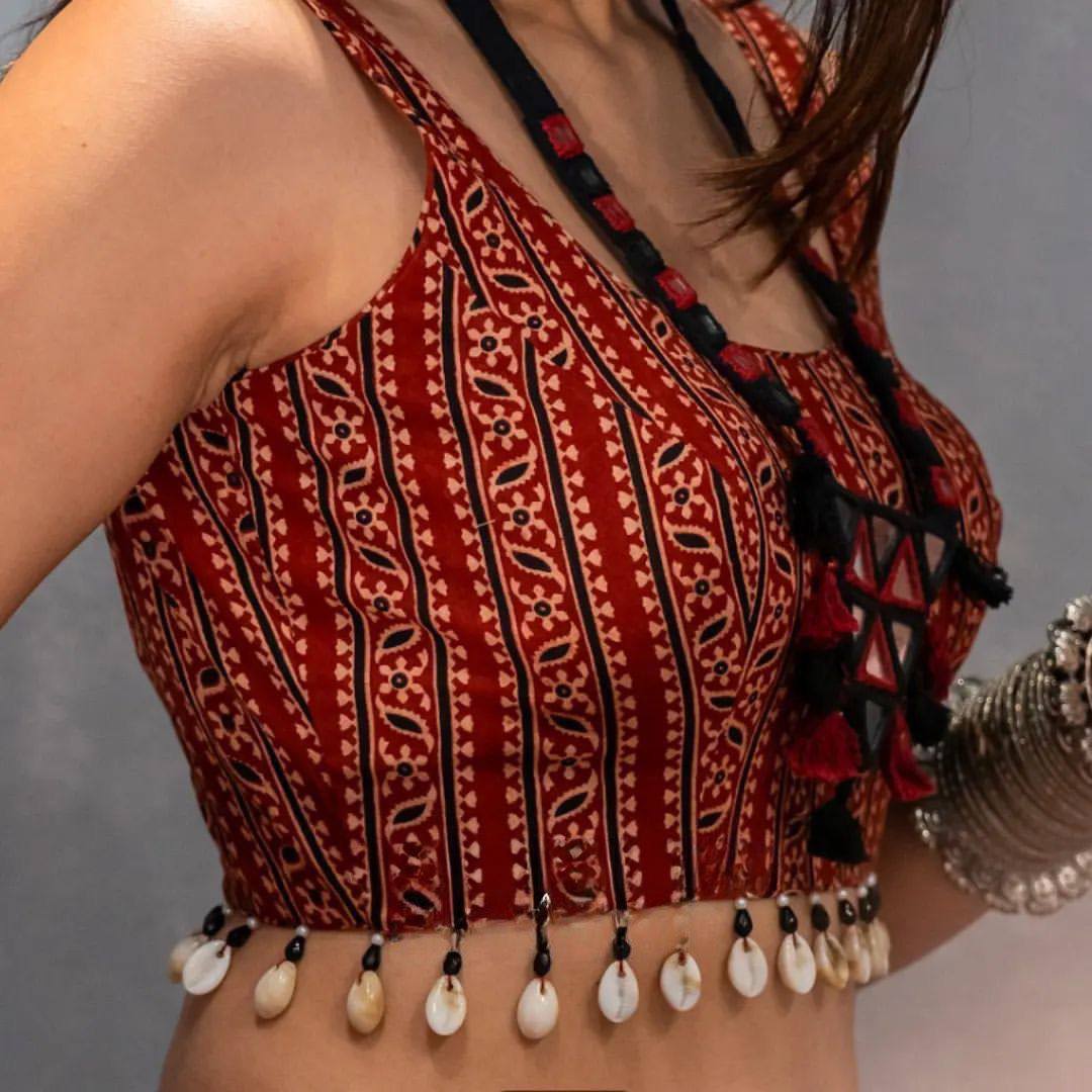 COFFEE ROCK WITH THIS PRINTED AND KODI LACE NAVRATRI LEHENGA CHOLI