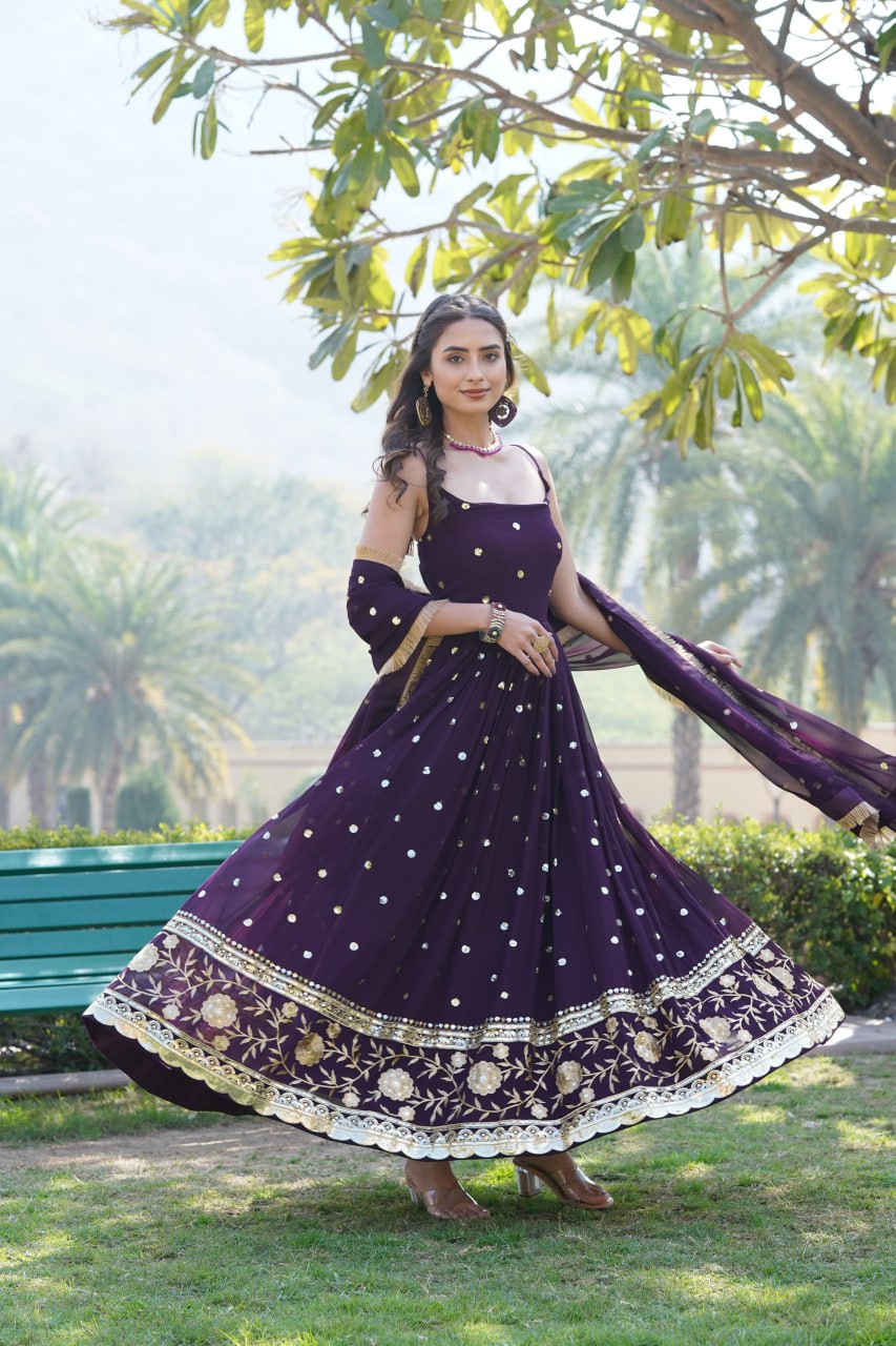 Wine Faux blooming With Sequins Embroidered Work Gown