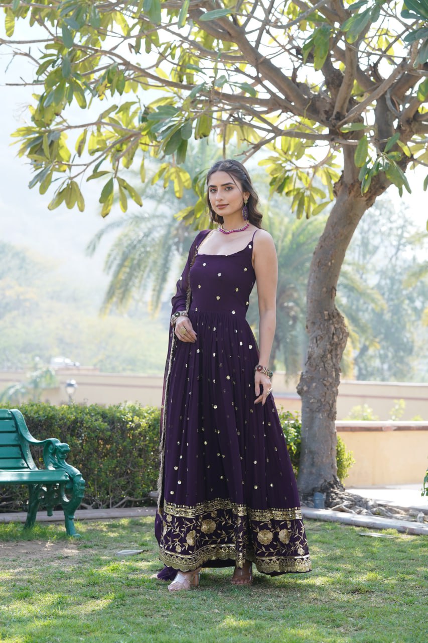 Wine Faux blooming With Sequins Embroidered Work Gown