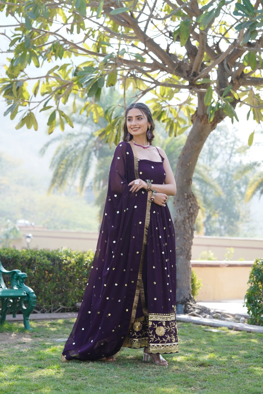 Wine Faux blooming With Sequins Embroidered Work Gown