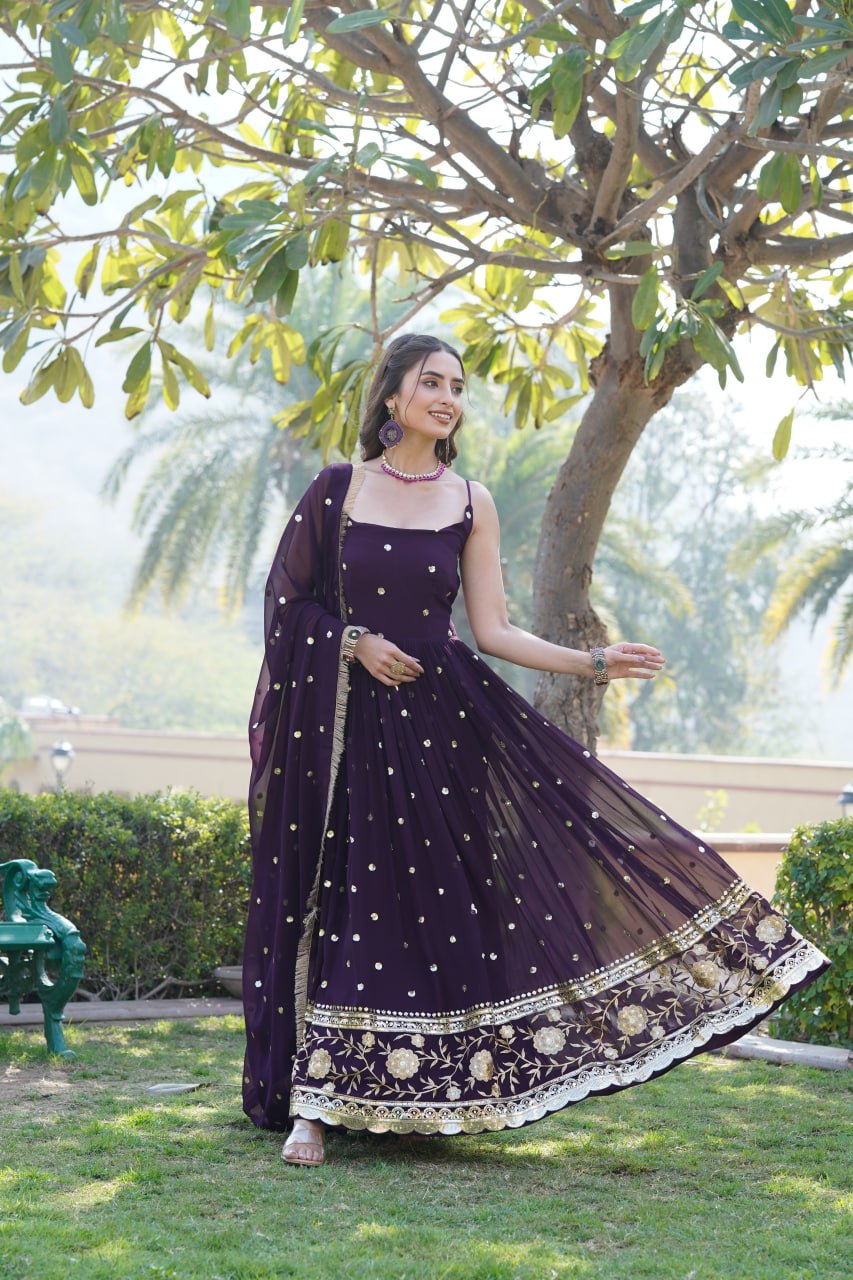 Wine Faux blooming With Sequins Embroidered Work Gown
