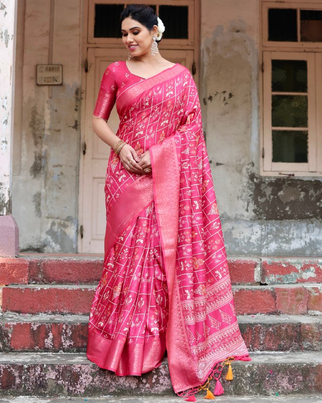 PURE SILK DIGITALLY PRINTED SAREE WEAVED WITH GOLDEN ZARI COMES WITH TASSELS