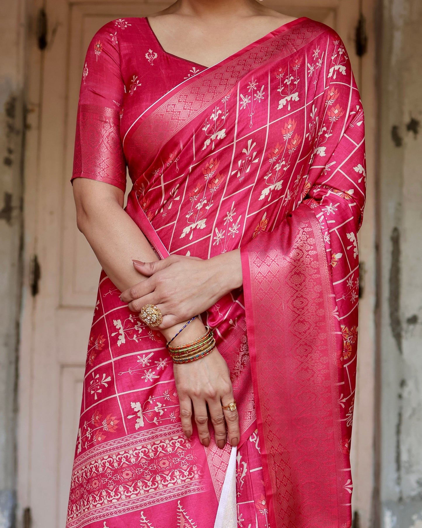 PURE SILK DIGITALLY PRINTED SAREE WEAVED WITH GOLDEN ZARI COMES WITH TASSELS
