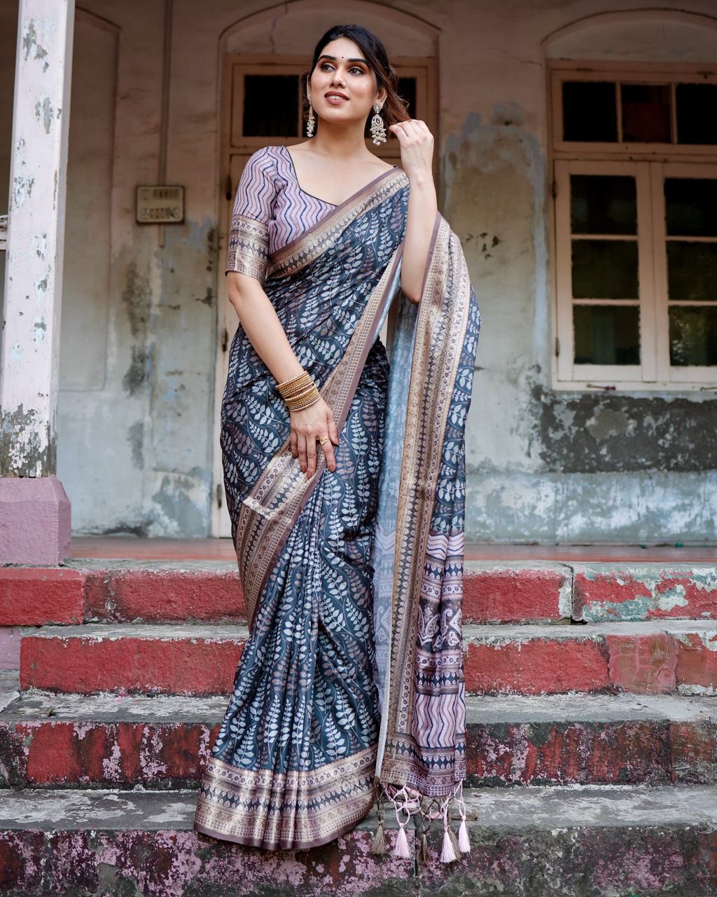 PURE SILK DIGITALLY PRINTED SAREE WEAVED WITH GOLDEN ZARI COMES WITH TASSELS